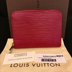 **SALE** LV Fuchsia EPI wallet (SM)